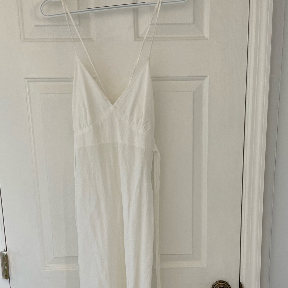 Honeymoon perfect maxi cotton white dress